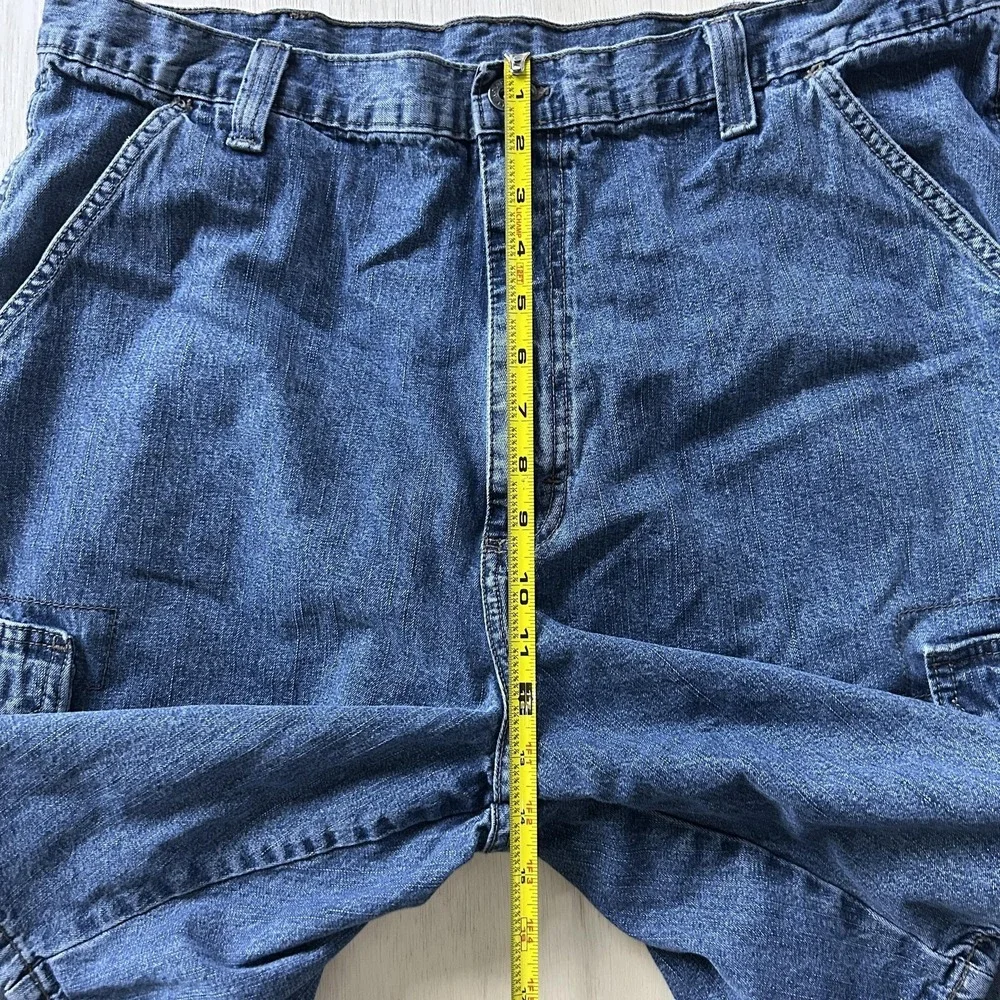 Wrangler Denim Cargo Shorts Mens 38 Blue Medium Wash Relaxed Fit 9 Inseam Summer